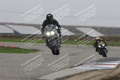 media/Nov-29-2025-TrackDaz (Sat) [[10ae2d9bce]]/C Group/Session 4 (Wheelie Bump)/